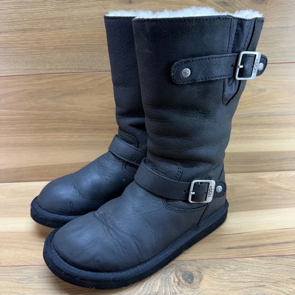 UGG Kensington Tall Boots Womens 7 Black Leather Shearling Sherpa Lined Cozy